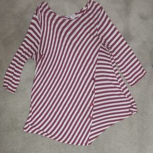 Meri Skye Striped Asymmetrical Button Accent Long Sleeve Tee Plus Size XXL GUC